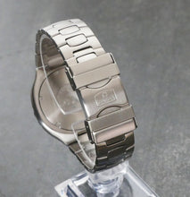 Load image into Gallery viewer, Omega Seamaster 200m (Pre-bond, vintage, Circa 1998), 36mm, Black Dial, Quartz
