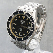 Load image into Gallery viewer, Heuer (pre–Tag Heuer) 1000, 38mm, Quartz, (vintage, circa mid 80's)
