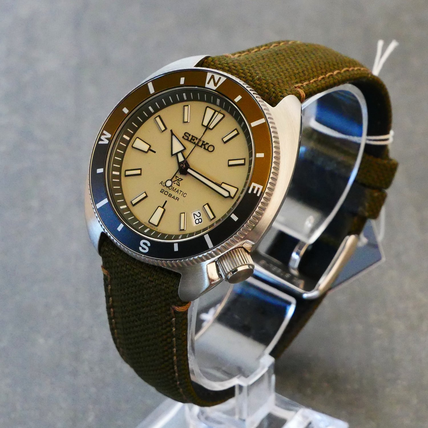 Seiko Tortoise, Automatic, Green dial, 42.4mm, SRPG13K1