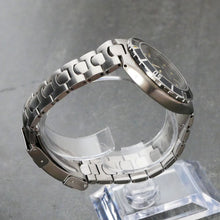 Load image into Gallery viewer, Omega Seamaster 200m (Pre-bond, vintage, Circa 1998), 36mm, Black Dial, Quartz

