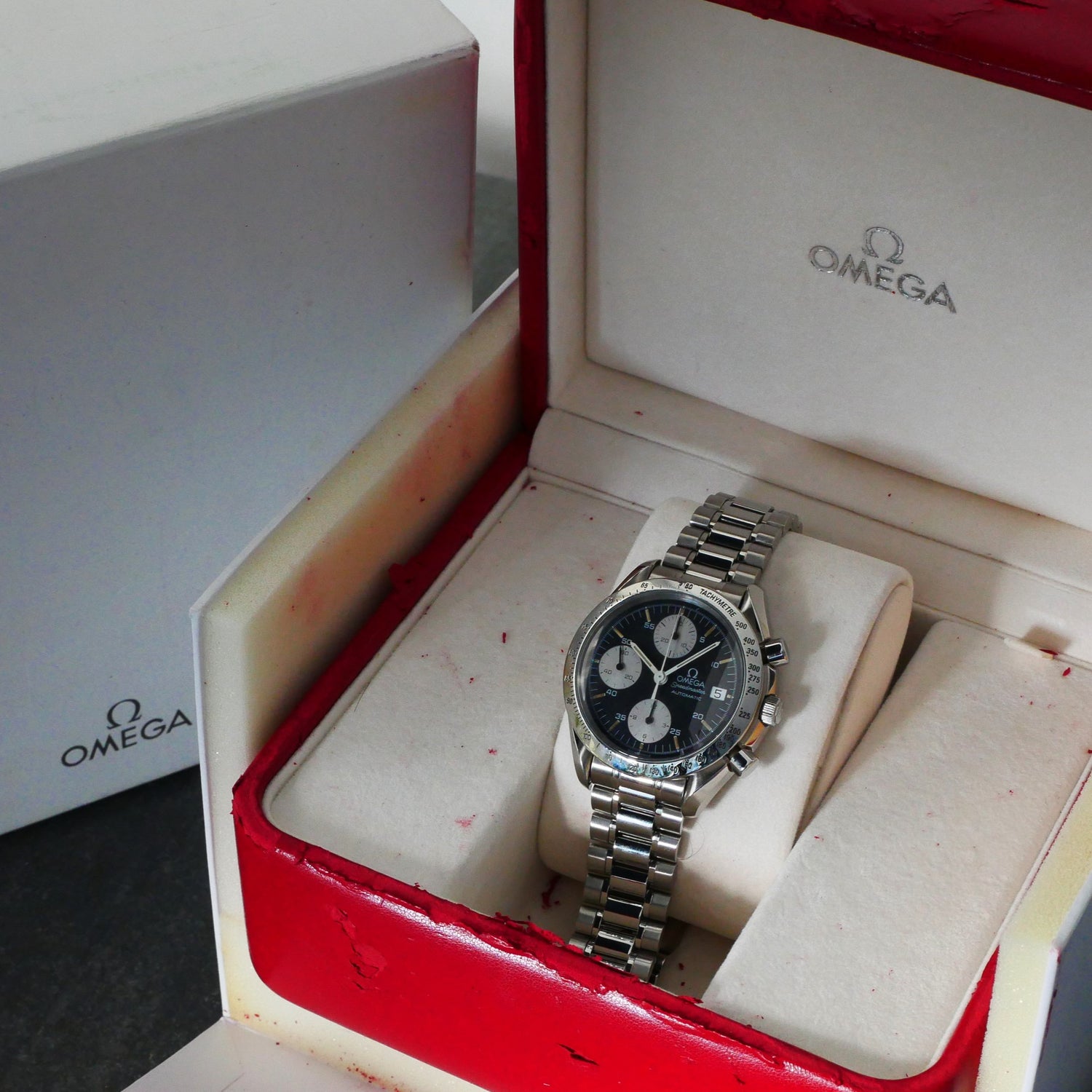 Omega Speedmaster Date, Automatic, 39mm, Reverse Panda, Circa, model 3511.50.00