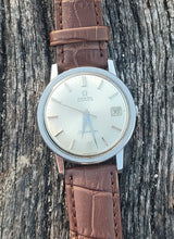 Load image into Gallery viewer, Vintage Omega, Seamaster, 34mm, Automatic (Circa 1969)

