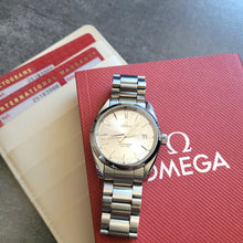 Load image into Gallery viewer, Omega Seamaster Aqua Terra, (mid-size) 36mm Quartz, model 2518.30
