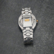 Load image into Gallery viewer, Vintage Omega Seamaster 200m 40mm (Jumbo) Champagne dial, excellent condition
