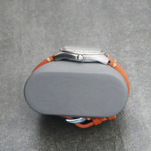 Load image into Gallery viewer, Omega Seamaster, Automatic Chronometer, 36mm, (Circa 1967). model 168.022
